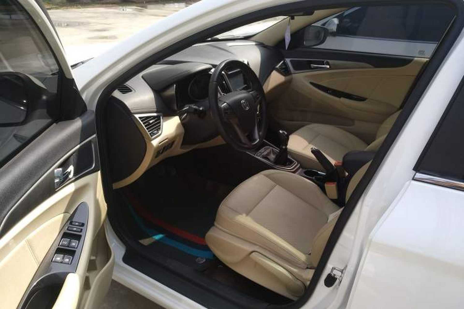 Used CHANGAN Eado 2016 1.6L Manual Fashion Edition Left Front Seat