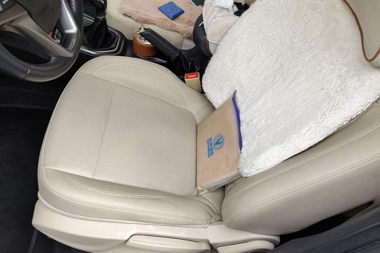 Used CHANGAN Eado 2016 1.6L Manual Fashion Edition Left Front Seat