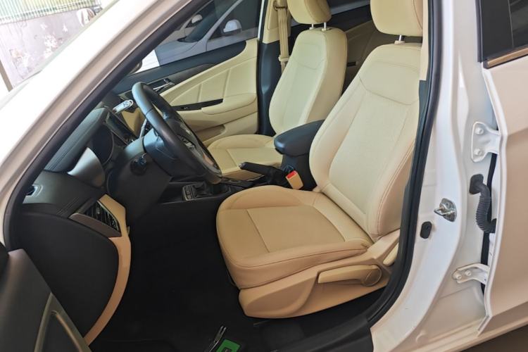 Used CHANGAN Eado 2016 1.6L Manual Fashion Edition Left Front Seat