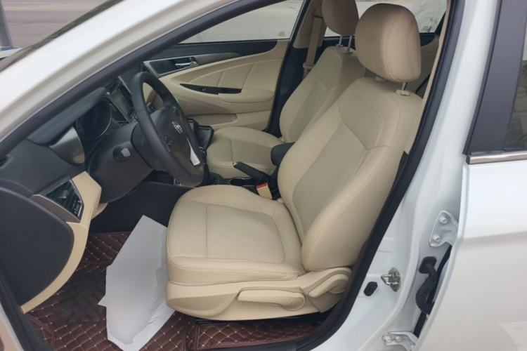 Used CHANGAN Eado 2016 1.6L Manual Fashion Edition Left Front Seat