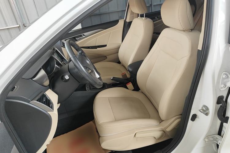 Used CHANGAN Eado 2016 1.6L Manual Fashion Edition Left Front Seat