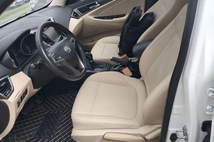 Used CHANGAN Eado 2016 1.6L Automatic Trend Model Left Front Seat