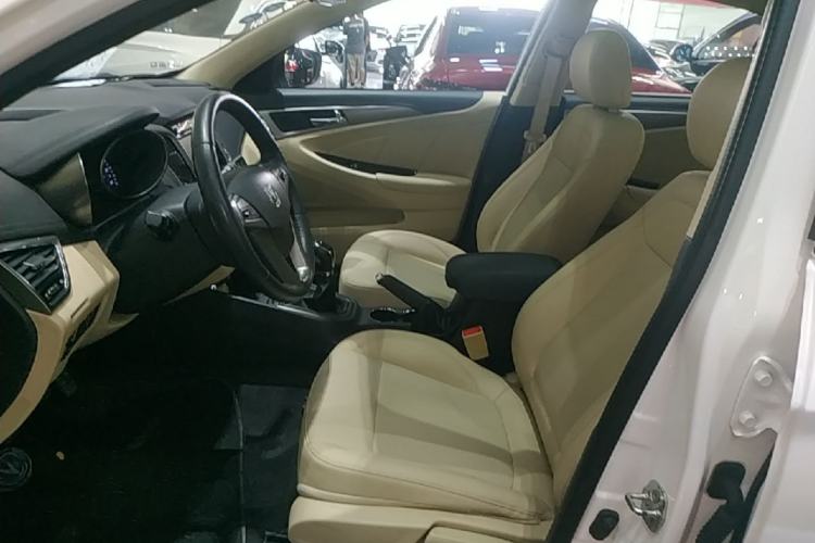 Used CHANGAN Eado 2016 1.6L Manual Fashion Edition Left Front Seat