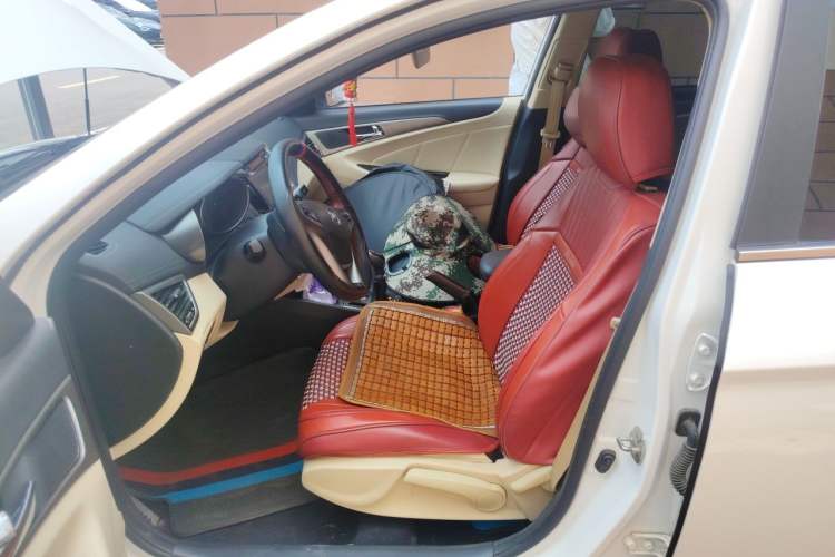 Used CHANGAN Eado 2016 1.6L Manual Fashion Edition Left Front Seat