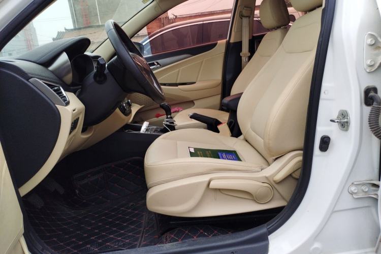 Used CHANGAN Eado 2016 1.6L Manual Fashion Edition Left Front Seat