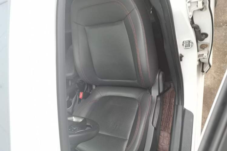 Used CHANGAN Eado 2016 1.6L Manual Fashion Edition Left Front Seat