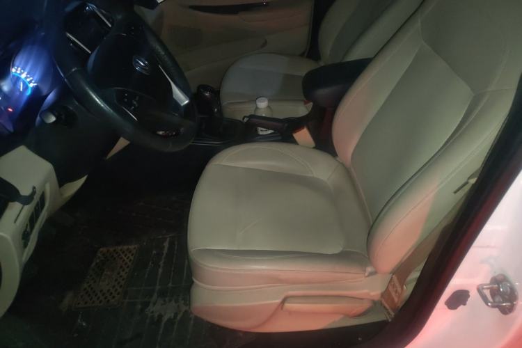 Used CHANGAN Eado 2016 1.6L Manual Fashion Edition Left Front Seat