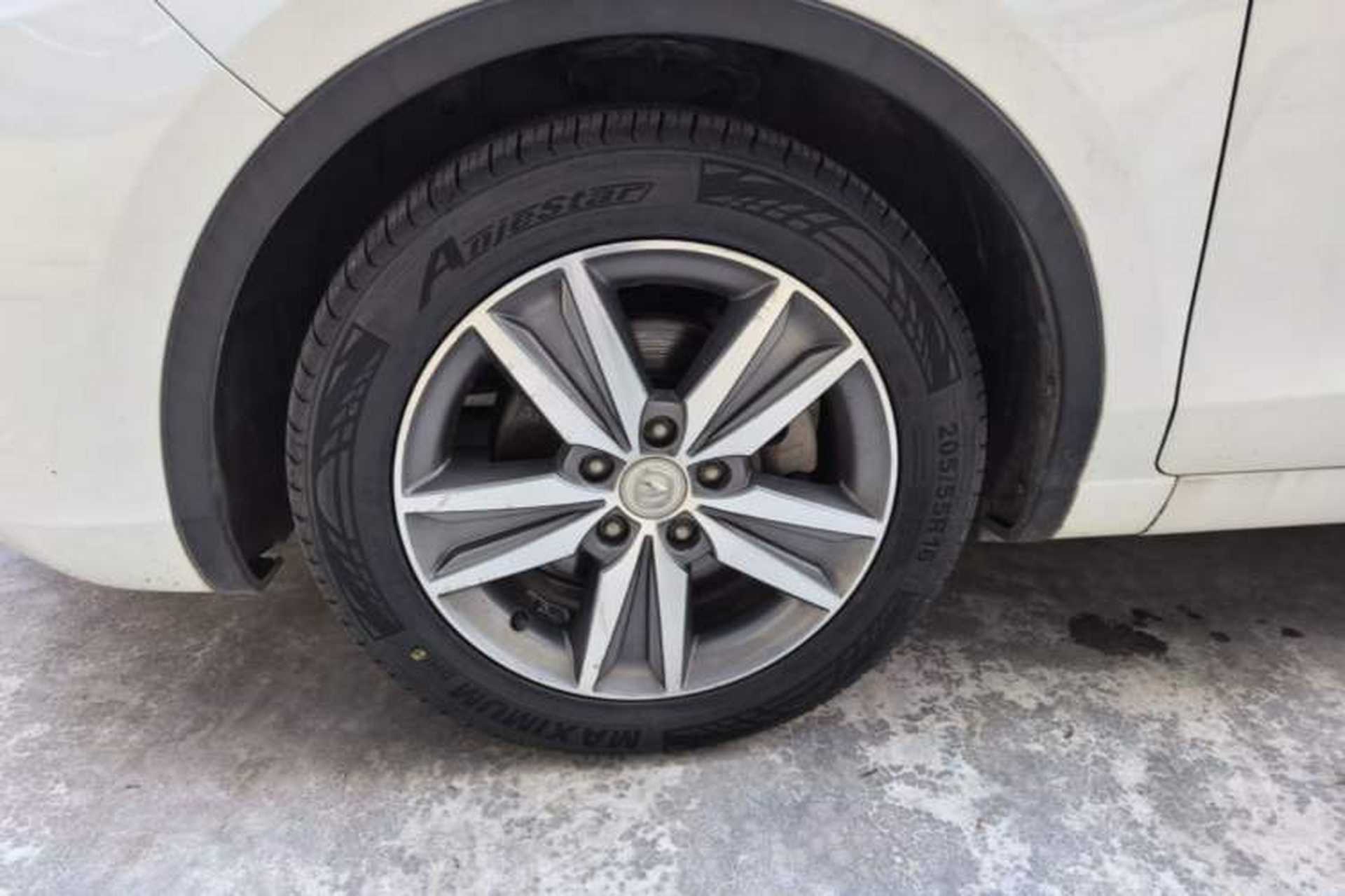Used CHANGAN Eado 2016 1.6L Automatic Junku Model Left Front Wheel Hub