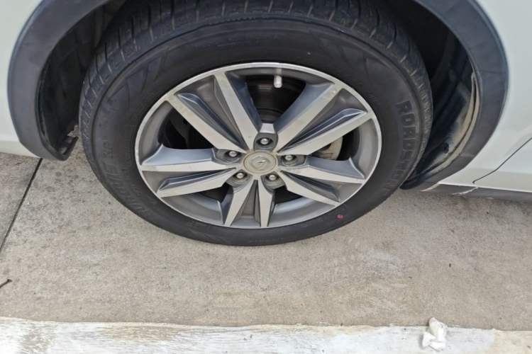 Used CHANGAN Eado 2016 1.6L Automatic Junku Model Left Front Wheel Hub