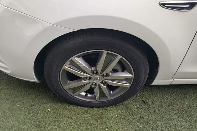 Used CHANGAN Eado 2016 1.6L Automatic Trend Model Left Front Wheel Hub