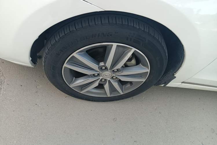 Used CHANGAN Eado 2016 1.6L Automatic Trend Model Left Front Wheel Hub