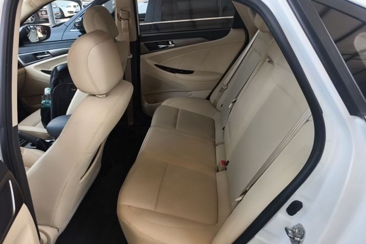 Used CHANGAN Eado 2016 1.6L Automatic Trend Model Left Rear Seat
