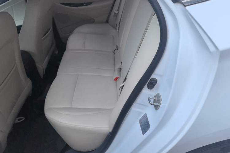 Used CHANGAN Eado 2016 1.6L Manual Fashion Edition Left Rear Seat