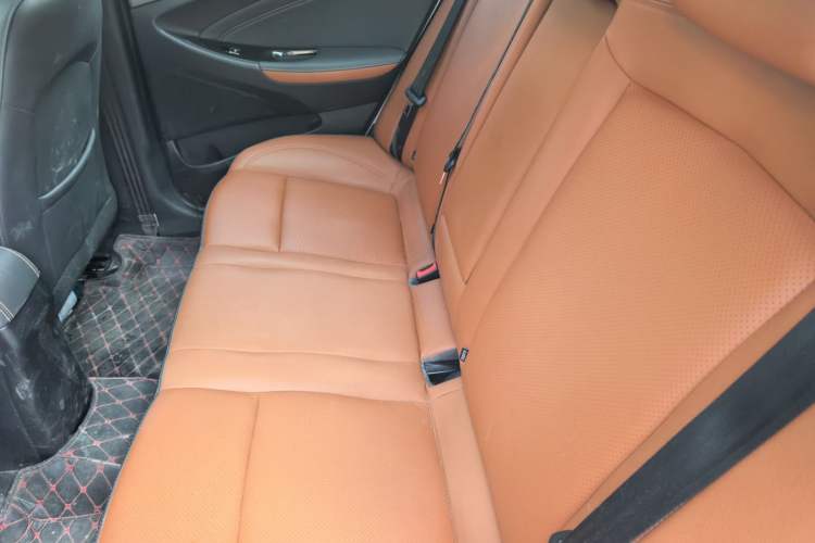 Used CHANGAN Eado 2016 1.6L GDI Automatic Jingling Model Left Rear Seat