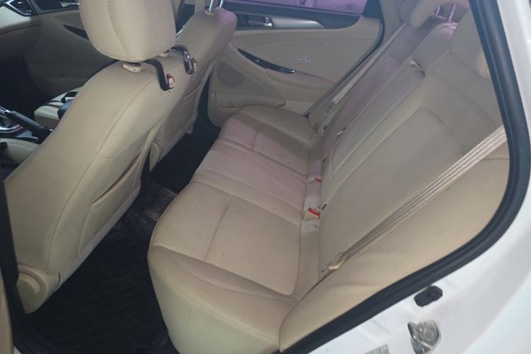Used CHANGAN Eado 2016 1.6L Automatic Trend Model Left Rear Seat
