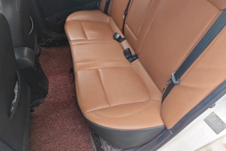 Used CHANGAN Eado 2016 1.6L GDI Automatic Jingling Model Left Rear Seat