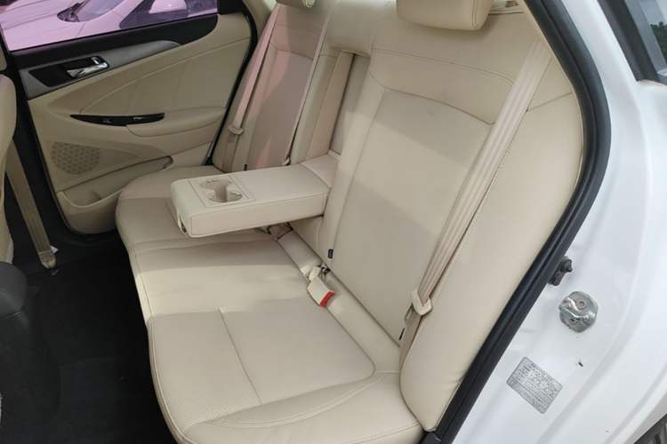 Used CHANGAN Eado 2016 1.6L Manual Fashion Edition Left Rear Seat