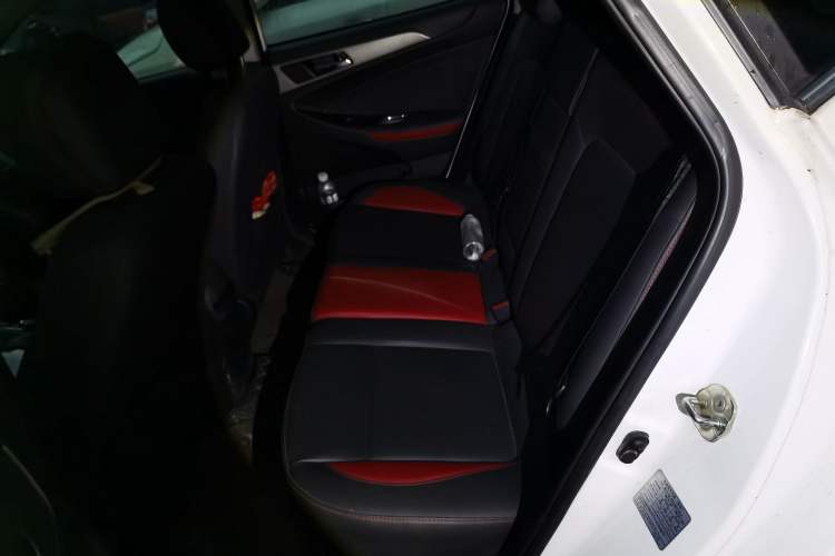 Used CHANGAN Eado 2016 1.6L Automatic Junku Model Left Rear Seat