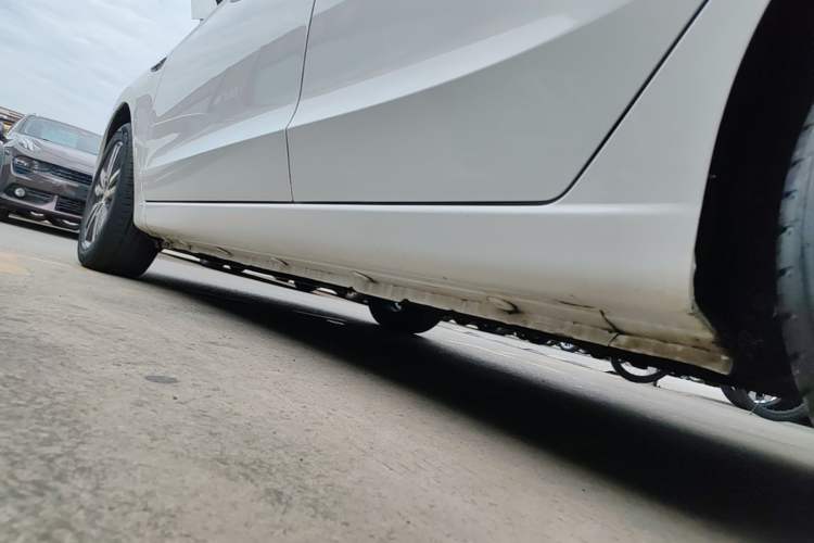Used CHANGAN Eado 2016 1.6L Automatic Trend Model Left Side Sill