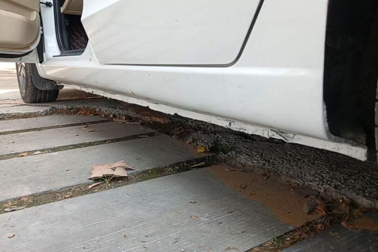 Used CHANGAN Eado 2016 1.6L Manual Fashion Edition Left Side Sill