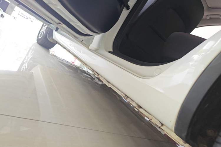 Used CHANGAN Eado 2016 1.6L Manual Junku Model Left Side Sill