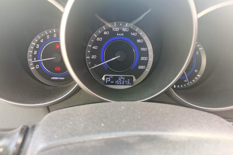Used CHANGAN Eado 2016 1.6L Automatic Junku Model Odometer Close Up
