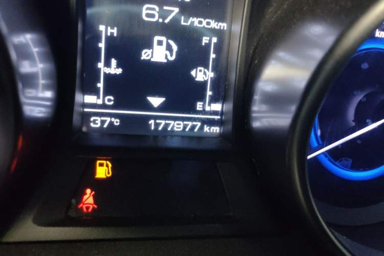 Used CHANGAN Eado 2016 1.6L Automatic Trend Model Odometer Close Up