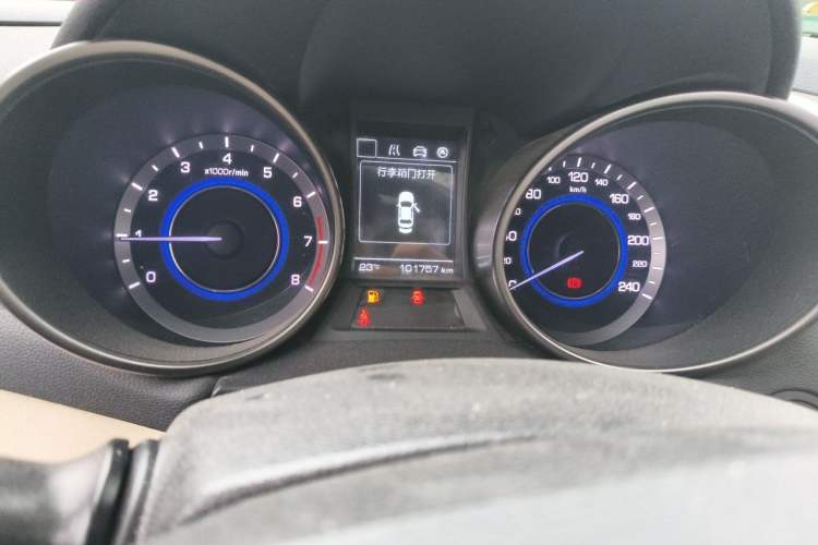 Used CHANGAN Eado 2016 1.6L Manual Fashion Edition Odometer Close Up