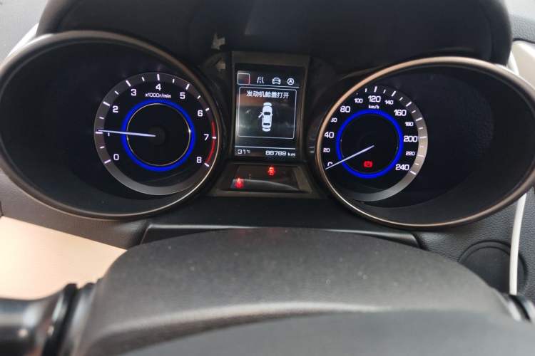 Used CHANGAN Eado 2016 1.6L Manual Fashion Edition Odometer Close Up
