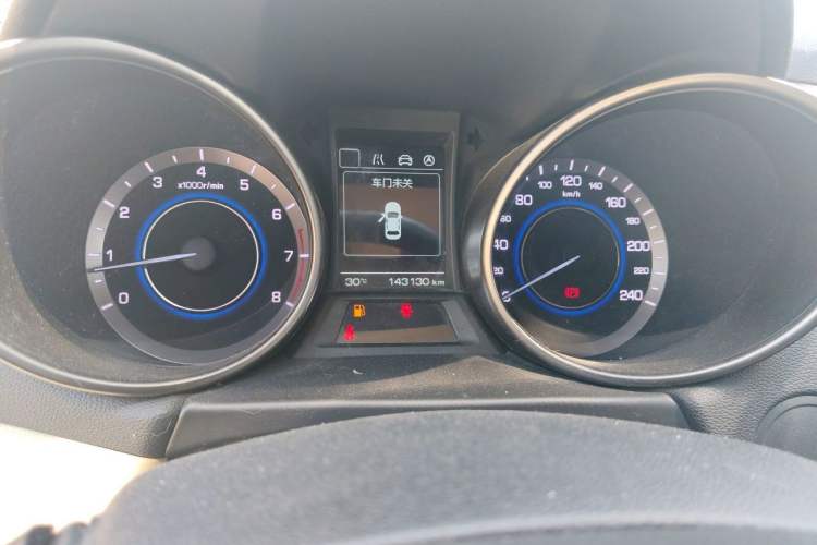 Used CHANGAN Eado 2016 1.6L Manual Fashion Edition Odometer Close Up