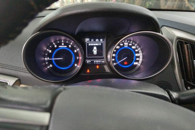 Used CHANGAN Eado 2016 1.6L Automatic Trend Model Odometer Close Up