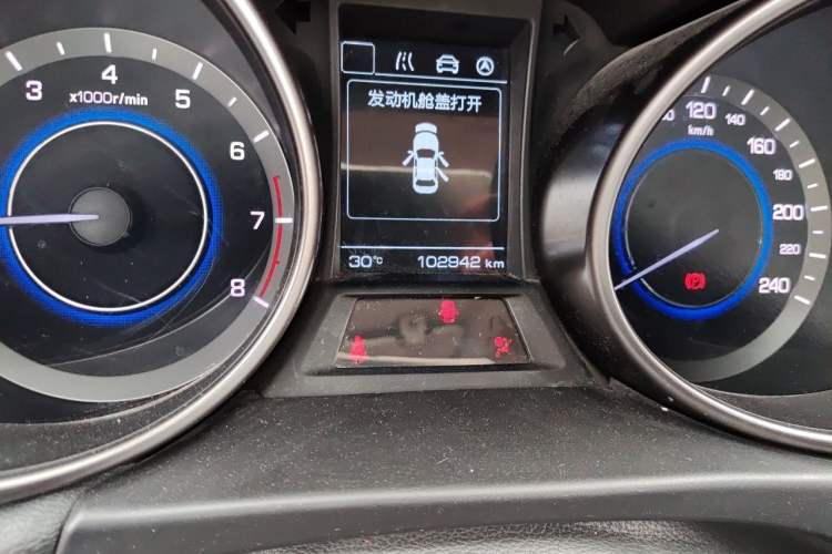 Used CHANGAN Eado  Odometer Close Up