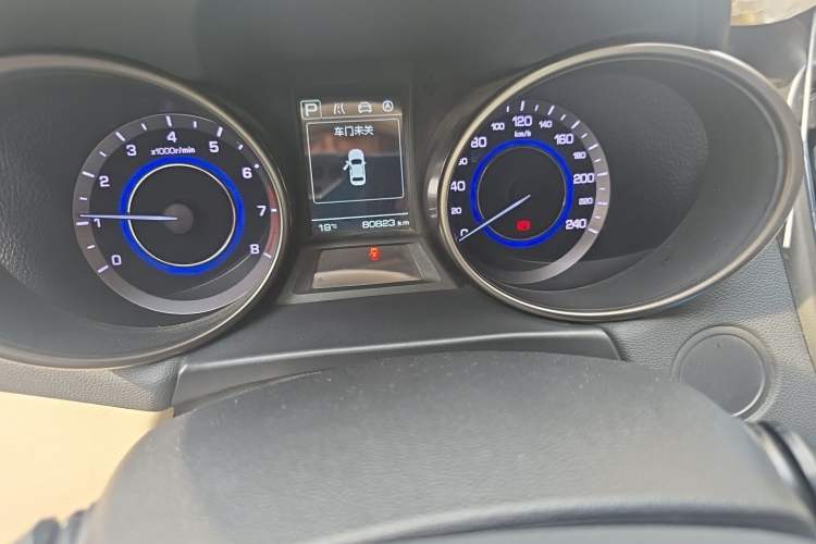Used CHANGAN Eado 2016 1.6L Automatic Trend Model Odometer Close Up