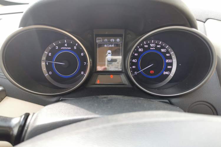 Used CHANGAN Eado 2016 1.6L Manual Fashion Edition Odometer Close Up