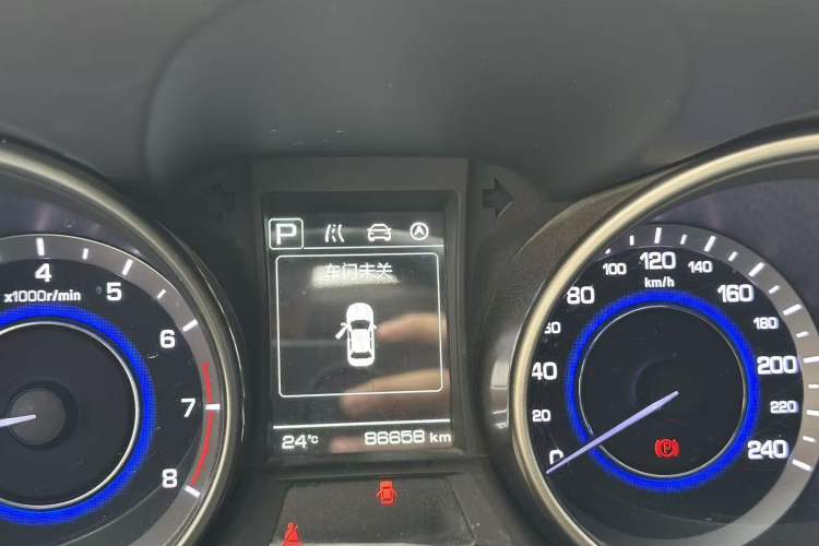 Used CHANGAN Eado 2016 1.6L Automatic Junku Model Odometer Close Up