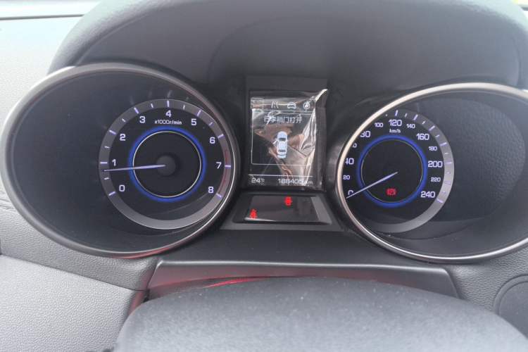 Used CHANGAN Eado 2016 1.6L Manual Fashion Edition Odometer Close Up