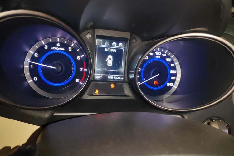 Used CHANGAN Eado 2016 1.6L Manual Fashion Edition Odometer Close Up