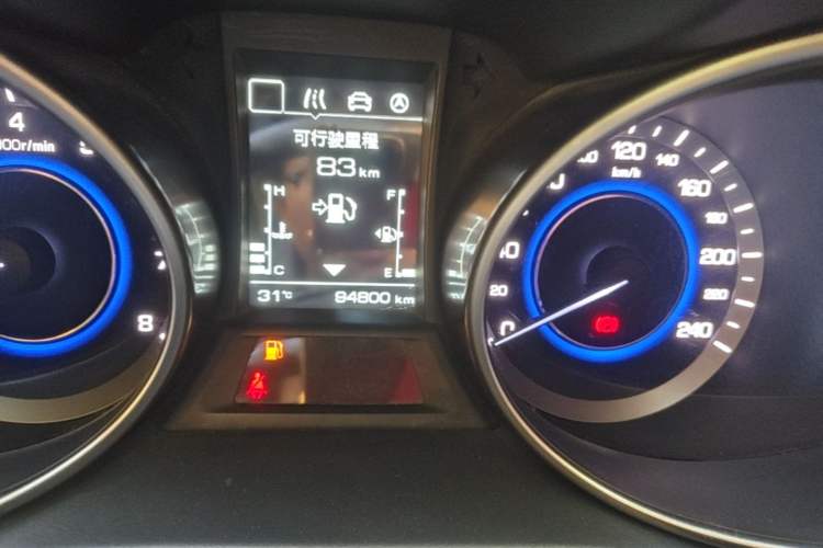 Used CHANGAN Eado 2016 1.6L Manual Fashion Edition Odometer Close Up