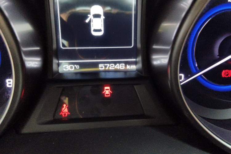 Used CHANGAN Eado 2016 1.6L Automatic Junku Model Odometer Close Up