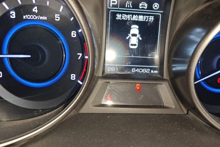 Used CHANGAN Eado 2016 1.6L Automatic Trend Model Odometer Close Up