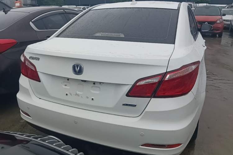 Used CHANGAN Eado 2016 1.6L Manual Fashion Edition Rear