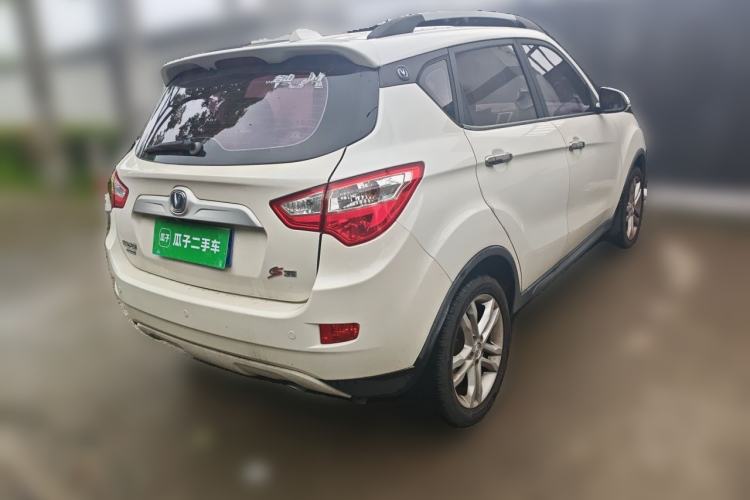Used CHANGAN Eado 2016 1.6L Manual CarHome Custom Edition China IV Standard Rear Right 45 Deg