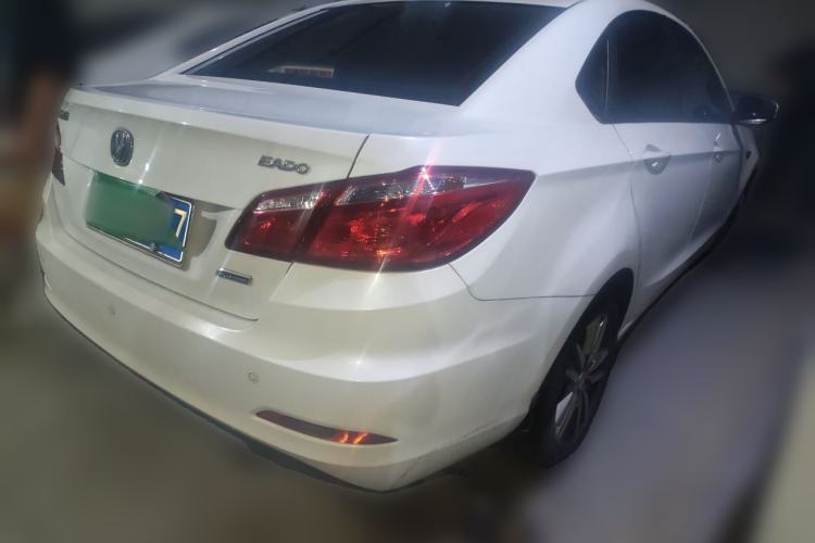 Used CHANGAN Eado 2016 1.6L Manual Fashion Edition Rear Right 45 Deg