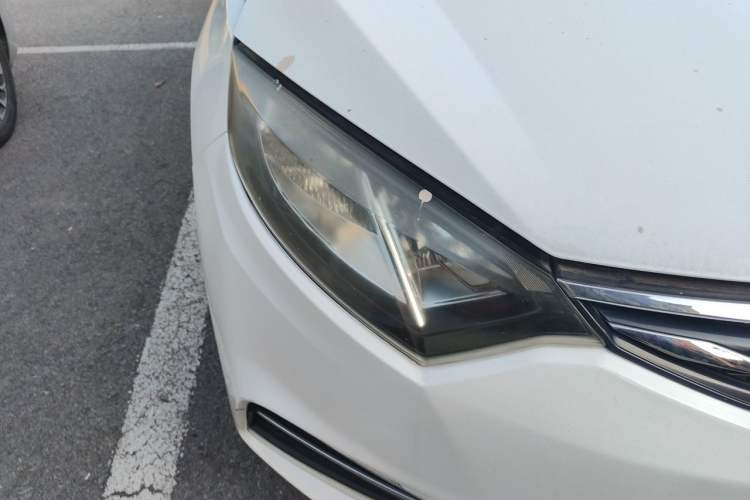Used CHANGAN Eado 2016 1.6L Automatic Junku Model Right Front Headlight