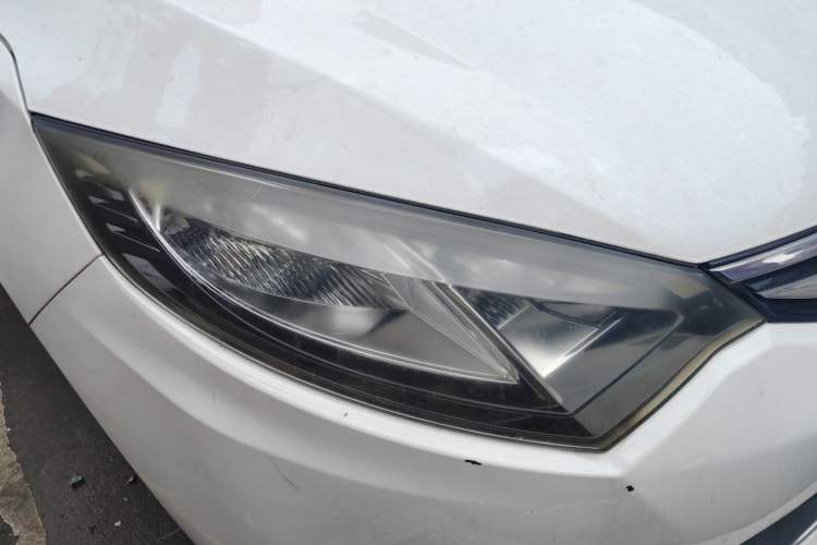 Used CHANGAN Eado 2016 1.6L Automatic Junku Model Right Front Headlight