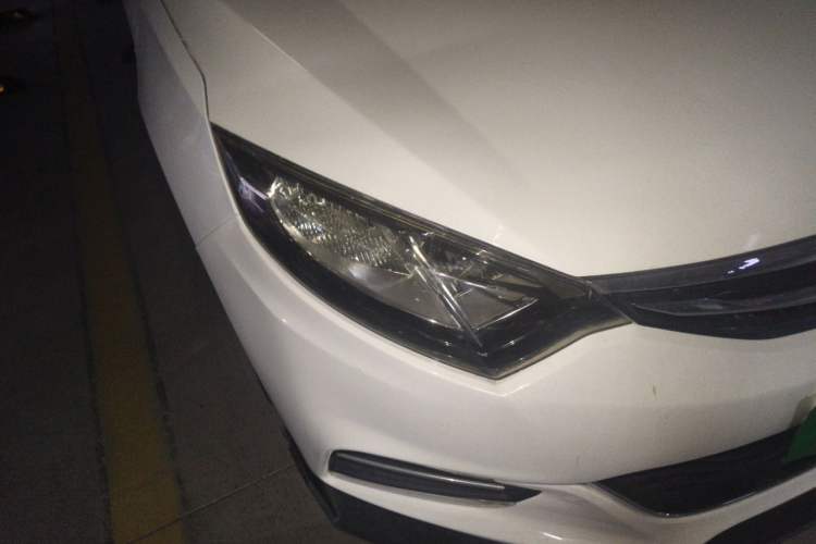 Used CHANGAN Eado 2016 1.6L Automatic Junku Model Right Front Headlight