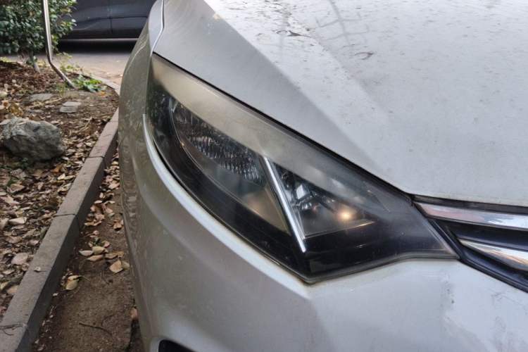 Used CHANGAN Eado 2016 1.6L Automatic Trend Model Right Front Headlight