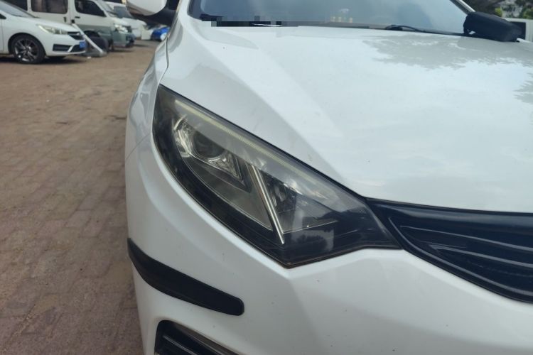 Used CHANGAN Eado 2016 1.6L Manual Junku Model Right Front Headlight