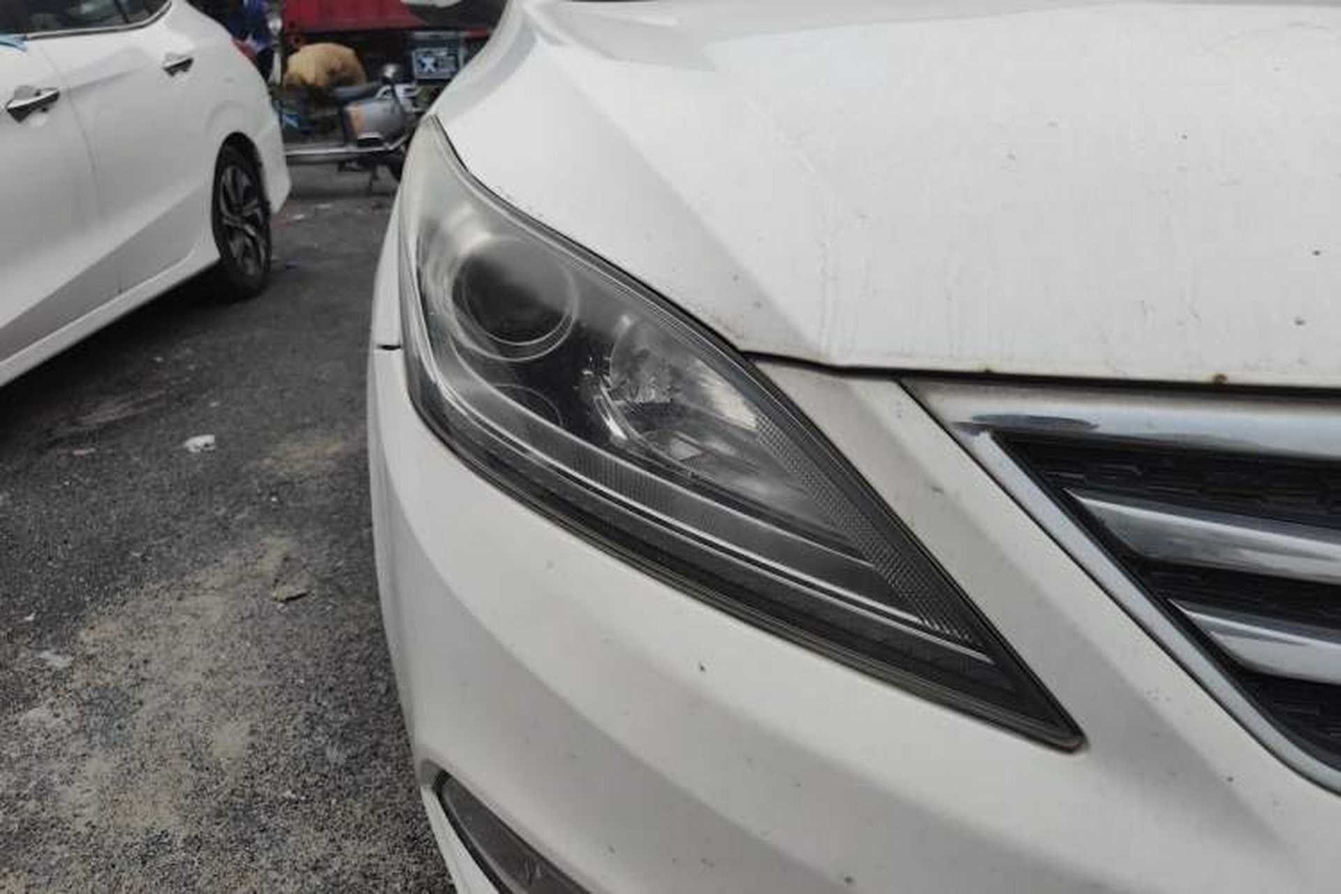 Used CHANGAN Eado 2016 1.6L Manual Fashion Edition Right Front Headlight