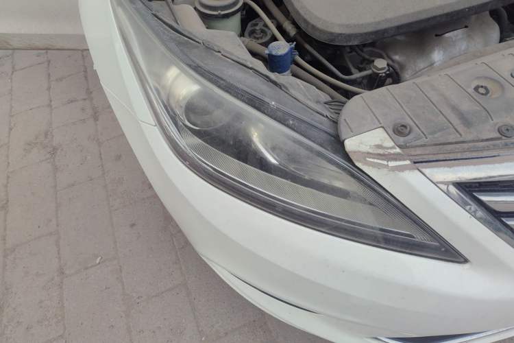 Used CHANGAN Eado 2016 Blue Motion 1.6L Manual Navigation Model Right Front Headlight